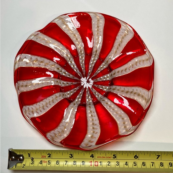 Venetian Art Glass Ruffled Edge Plate, Red and White and Gold, 7” - Picture 2 of 6